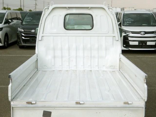 Suzuki Carry Truck 2000 thumbnail 8