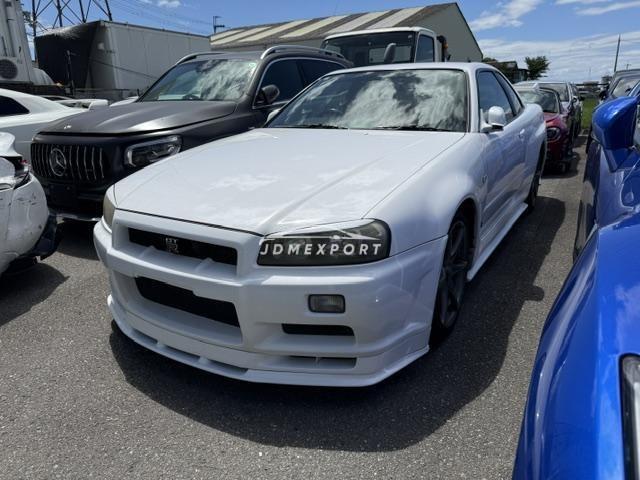 Nissan Skyline GT-R 1999 thumbnail 4