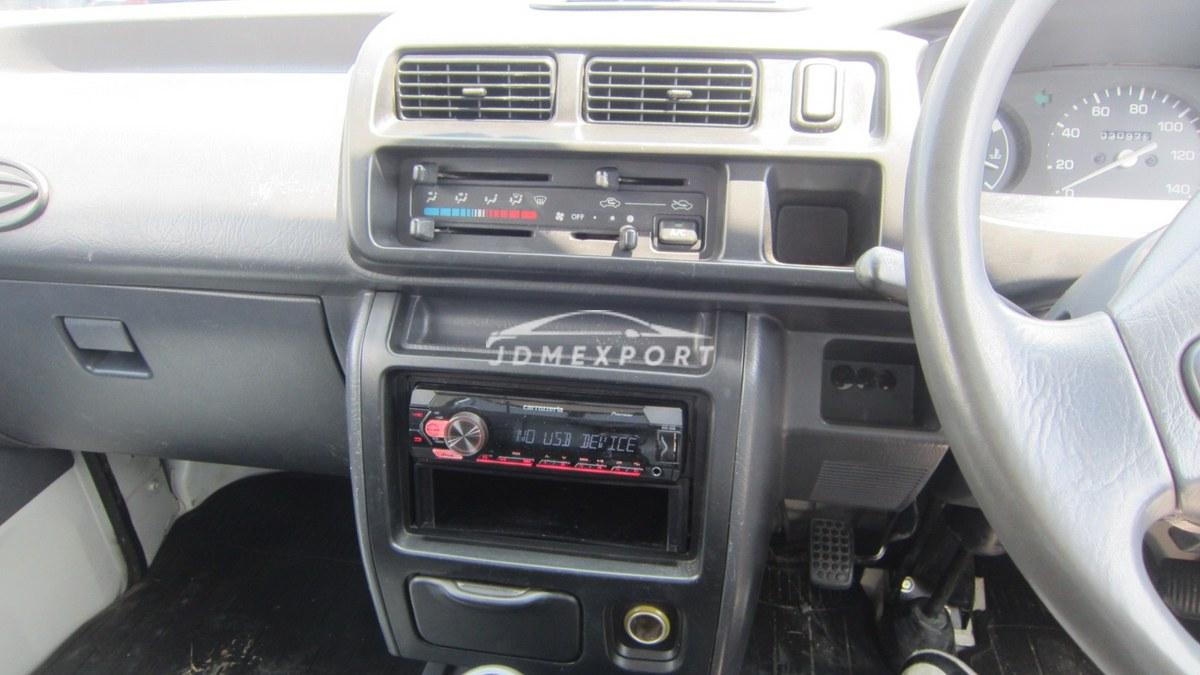 Daihatsu Hijet Truck 2001 thumbnail 12