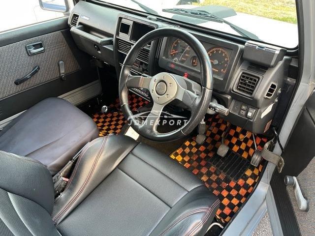 Suzuki Jimny 1992 thumbnail 30