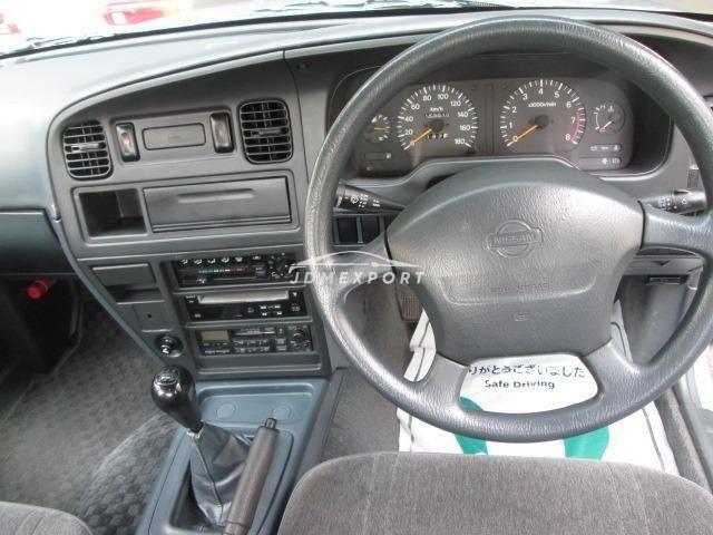 Nissan Crew 1998 thumbnail 14