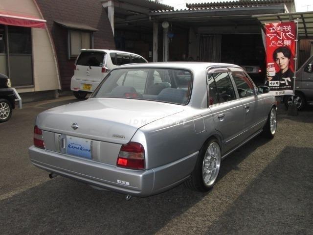 Nissan Crew 1998 thumbnail 6