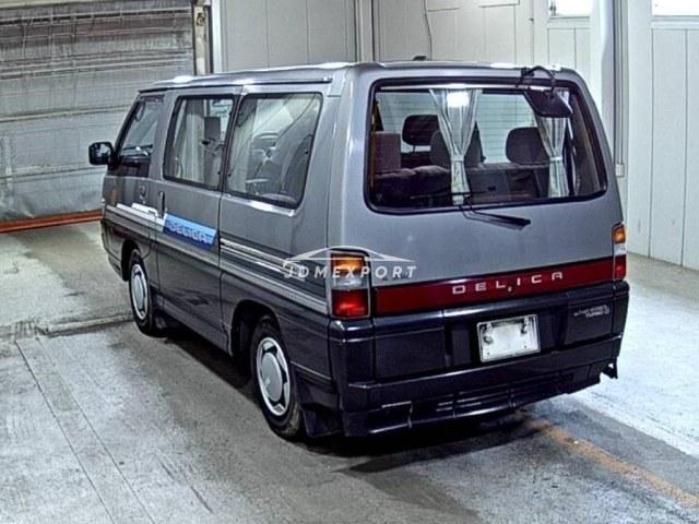 Mitsubishi Delica Starwagon 1991 thumbnail 2