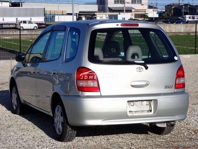 Toyota Corolla Spacio 1999 thumbnail 2