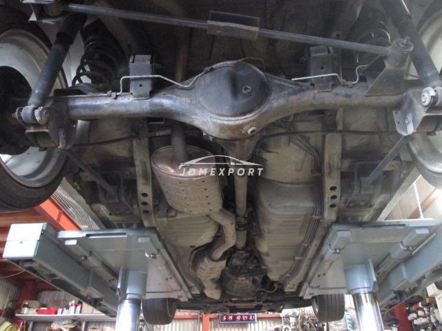 Nissan Crew 1998 thumbnail 20