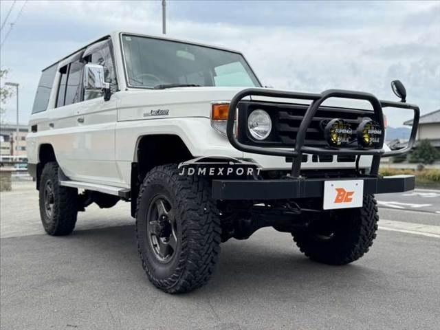 Toyota Land Cruiser 2000 thumbnail 8