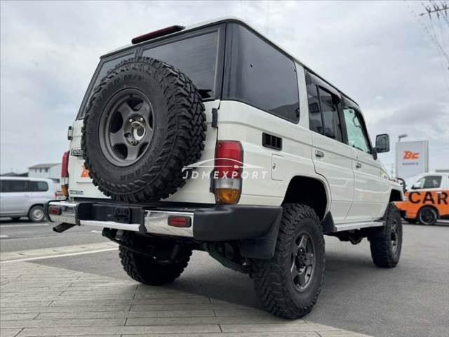 Toyota Land Cruiser 2000 thumbnail 15