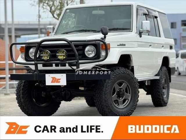 Toyota Land Cruiser 2000