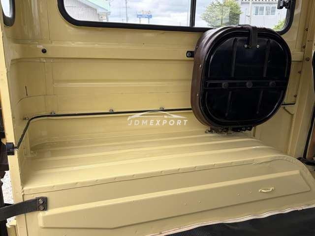Mitsubishi Jeep 1980 thumbnail 14