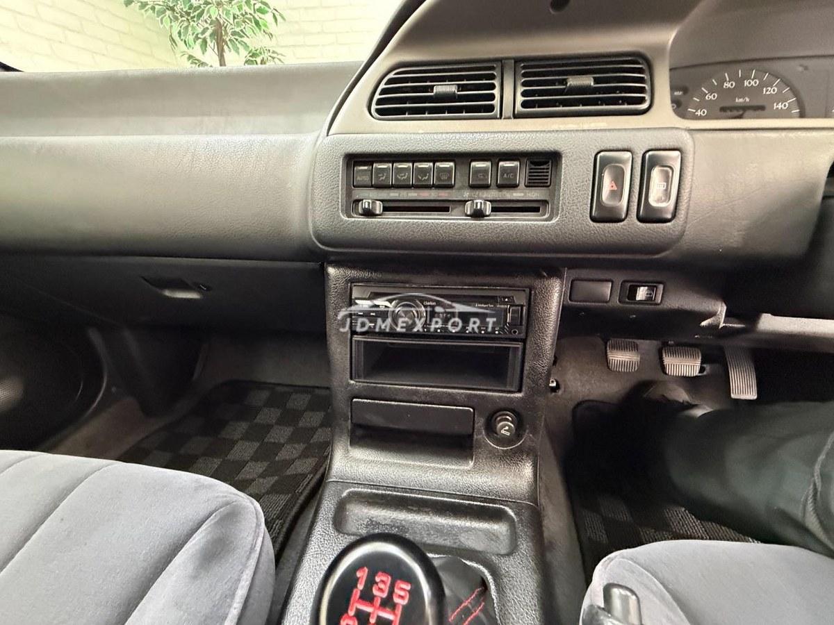 Nissan Cefiro 1992 thumbnail 56