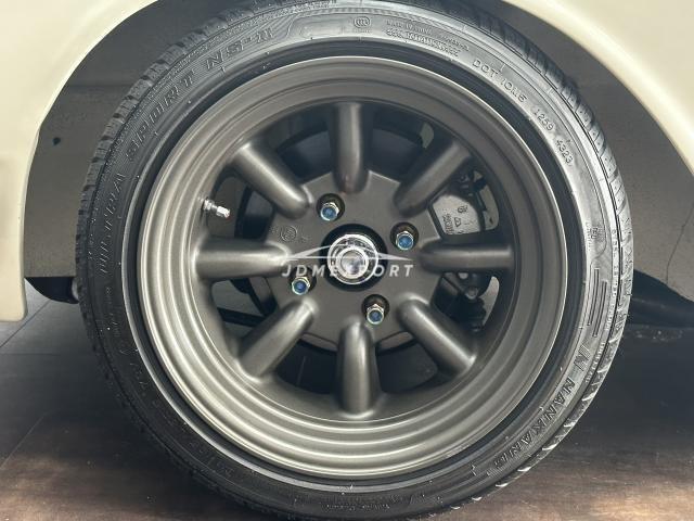 Nissan Skyline 1971 thumbnail 5