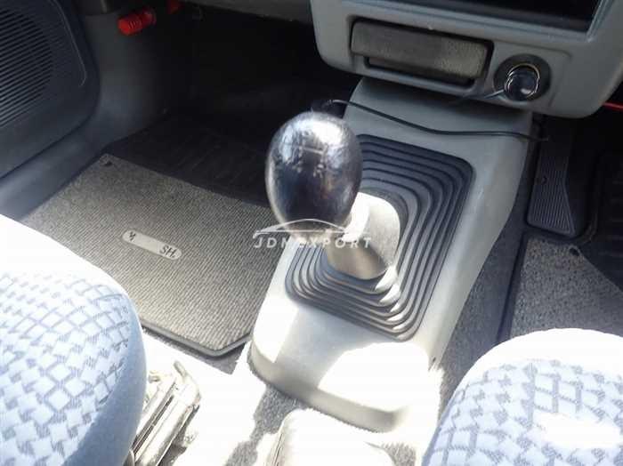 Mitsubishi Pajero Mini 2000 thumbnail 23