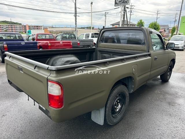 Toyota Hilux 1998 thumbnail 5