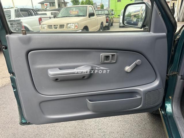 Toyota Hilux 1998 thumbnail 14