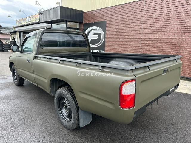 Toyota Hilux 1998 thumbnail 6