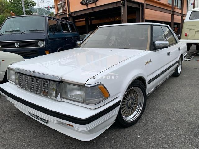 Toyota Crown 1985 thumbnail 3