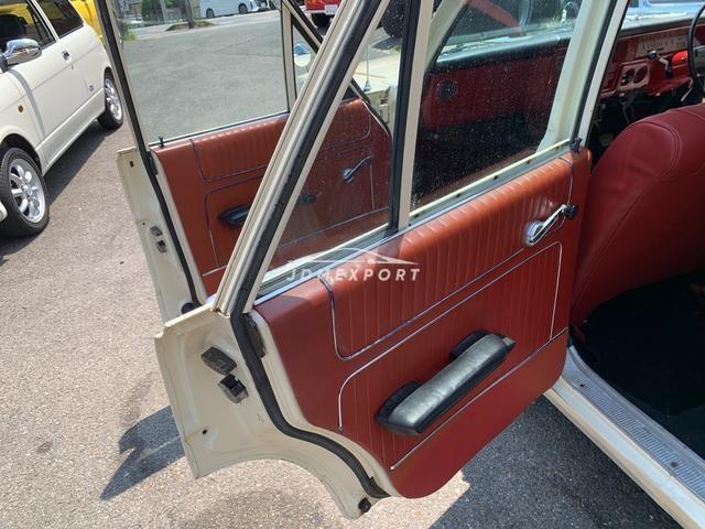 Nissan Gloria Wagon 1970 thumbnail 12