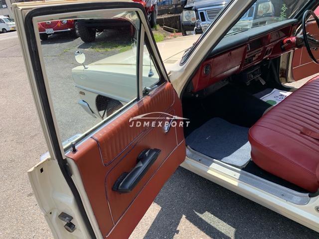 Nissan Gloria Wagon 1970 thumbnail 13