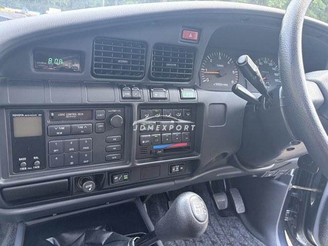 Toyota Land Cruiser 1991 thumbnail 19