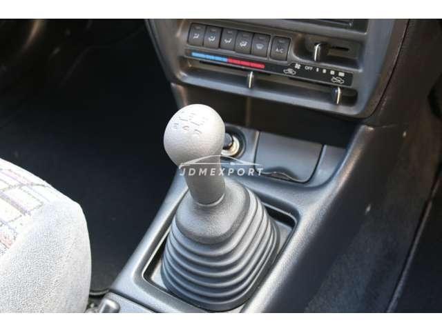 Suzuki Cultus Crescent Wagon 1996 thumbnail 6