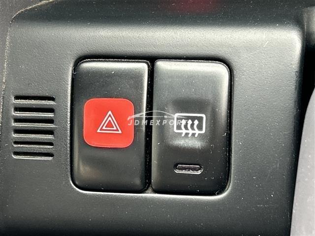 Nissan Gloria Van 1995 thumbnail 4