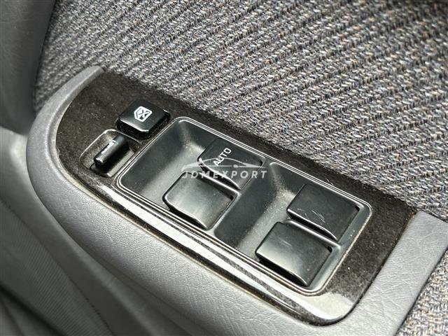 Nissan Gloria Van 1995 thumbnail 14