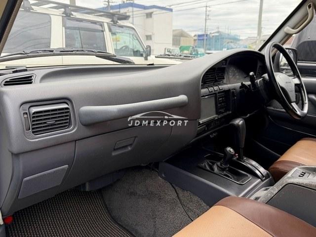 Toyota Land Cruiser Wagon 1994 thumbnail 2