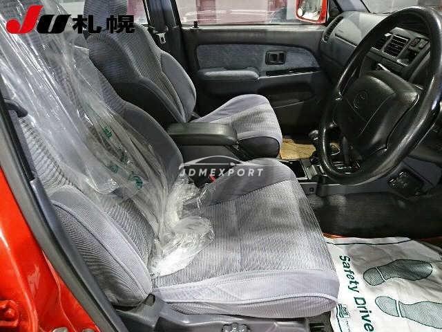 Toyota Hilux Surf 1996 thumbnail 6