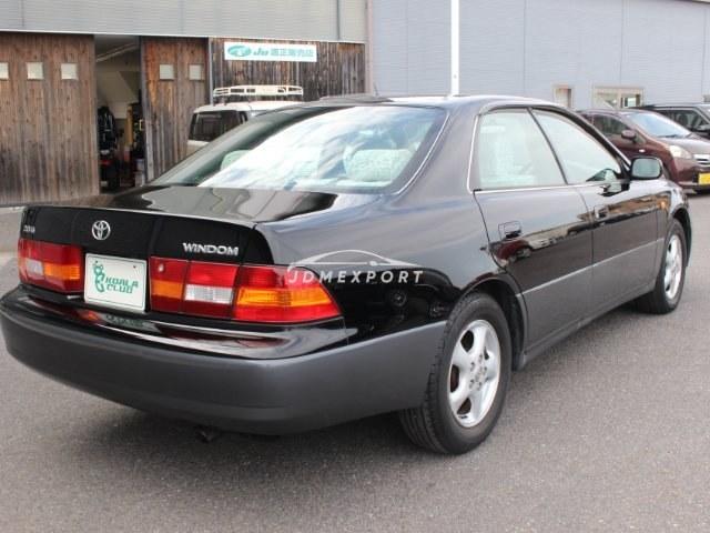 Toyota Windom 1997 thumbnail 2