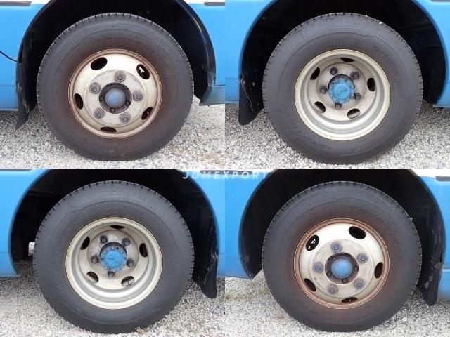 Mitsubishi Fuso Rosa Bus 2001 thumbnail 28