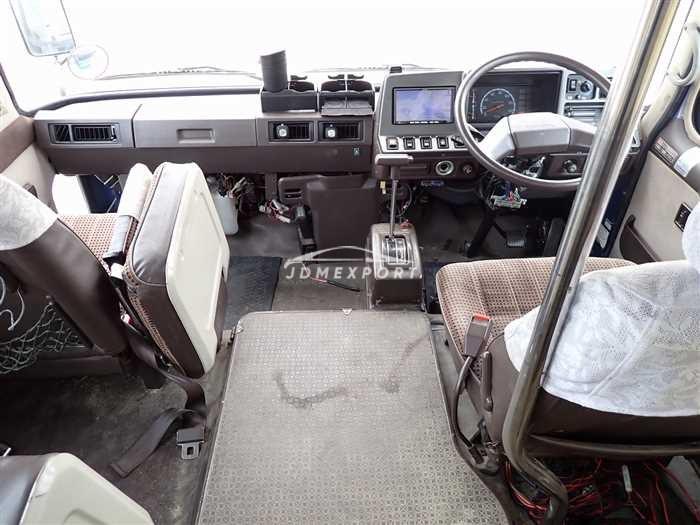 Toyota Coaster 1991 thumbnail 23