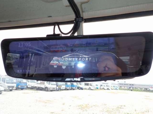 Toyota Coaster 1991 thumbnail 10