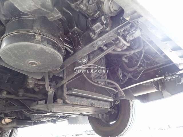Toyota Coaster 1991 thumbnail 13