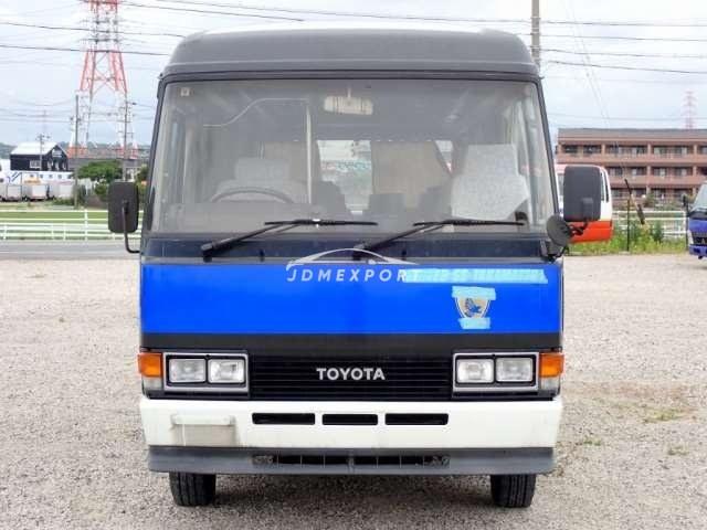 Toyota Coaster 1991 thumbnail 2