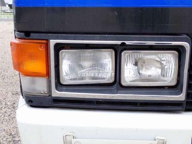 Toyota Coaster 1991 thumbnail 51