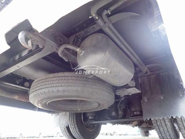 Toyota Coaster 1991 thumbnail 15