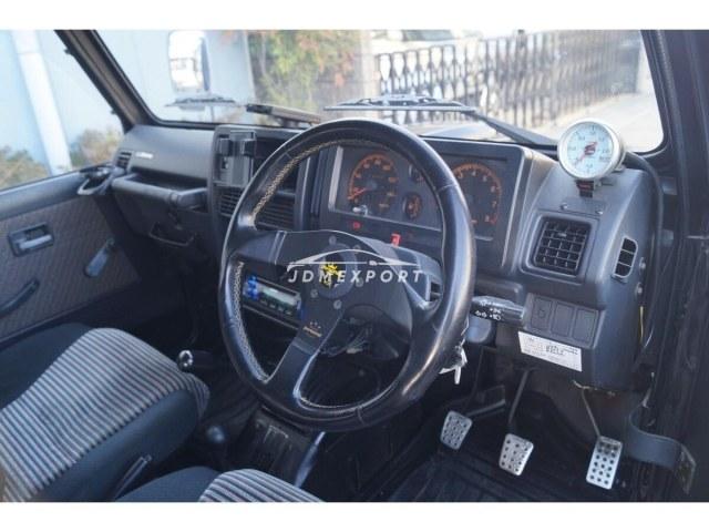 Suzuki Jimny 1992 thumbnail 8