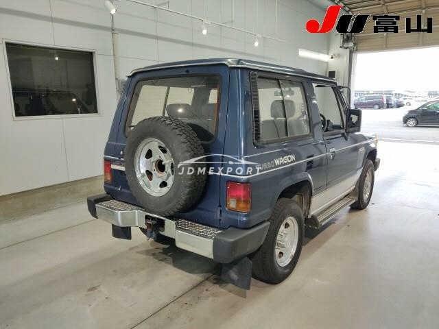 Mitsubishi Pajero 1988 thumbnail 6