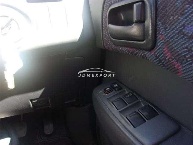 Toyota RAV4 1999 thumbnail 28