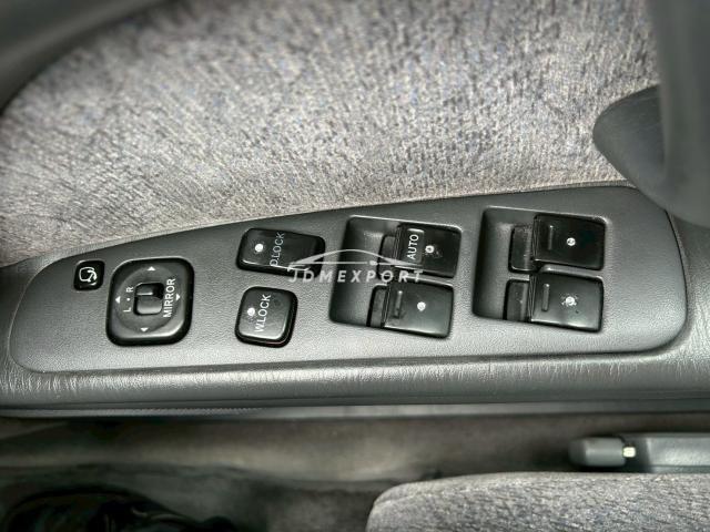 Toyota Crown 1994 thumbnail 7
