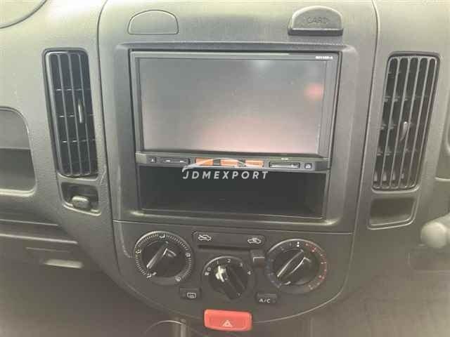 Nissan Ad Van thumbnail 7