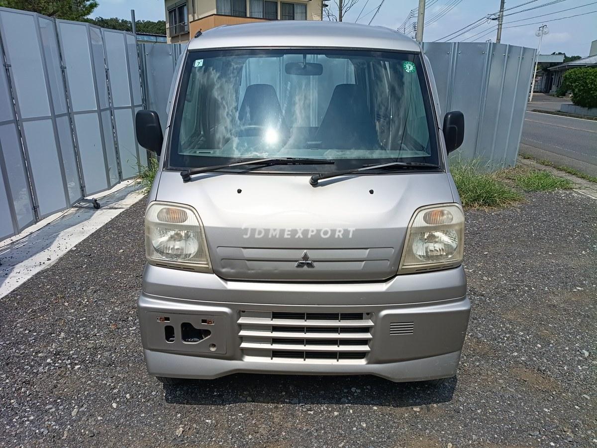 2000 Mitsubishi Minicab Van 4WD U62V