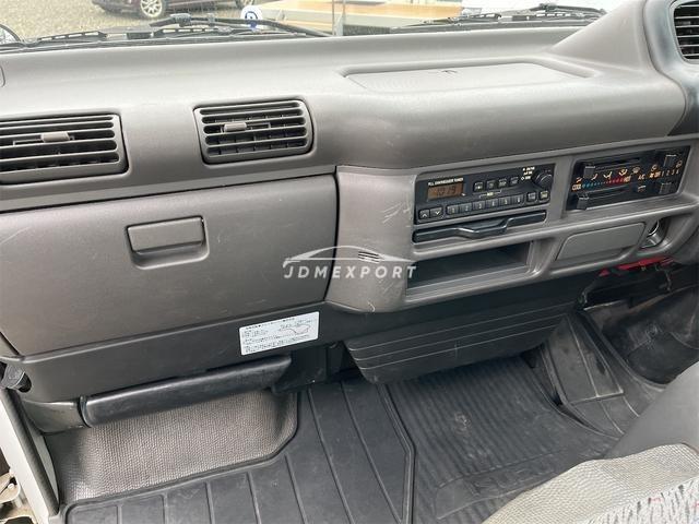 Isuzu Elf Truck 1997 thumbnail 12