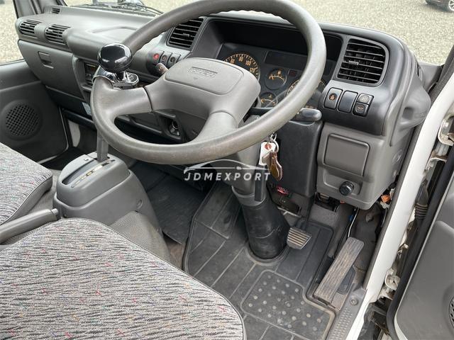Isuzu Elf Truck 1997 thumbnail 13
