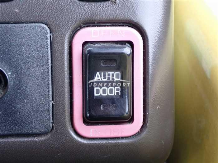 Mitsubishi Fuso Rosa Bus 2001 thumbnail 26