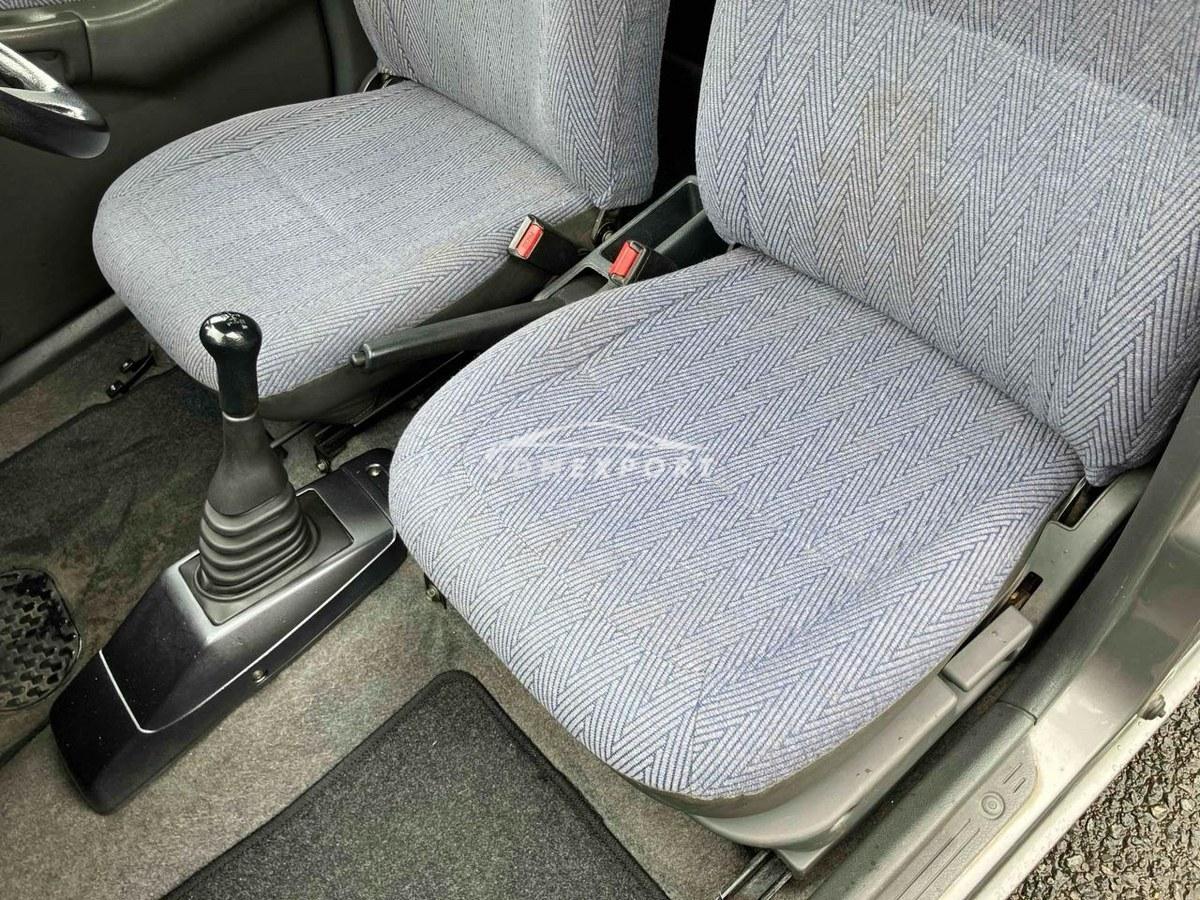 Suzuki Cervo Mode 1994 thumbnail 37
