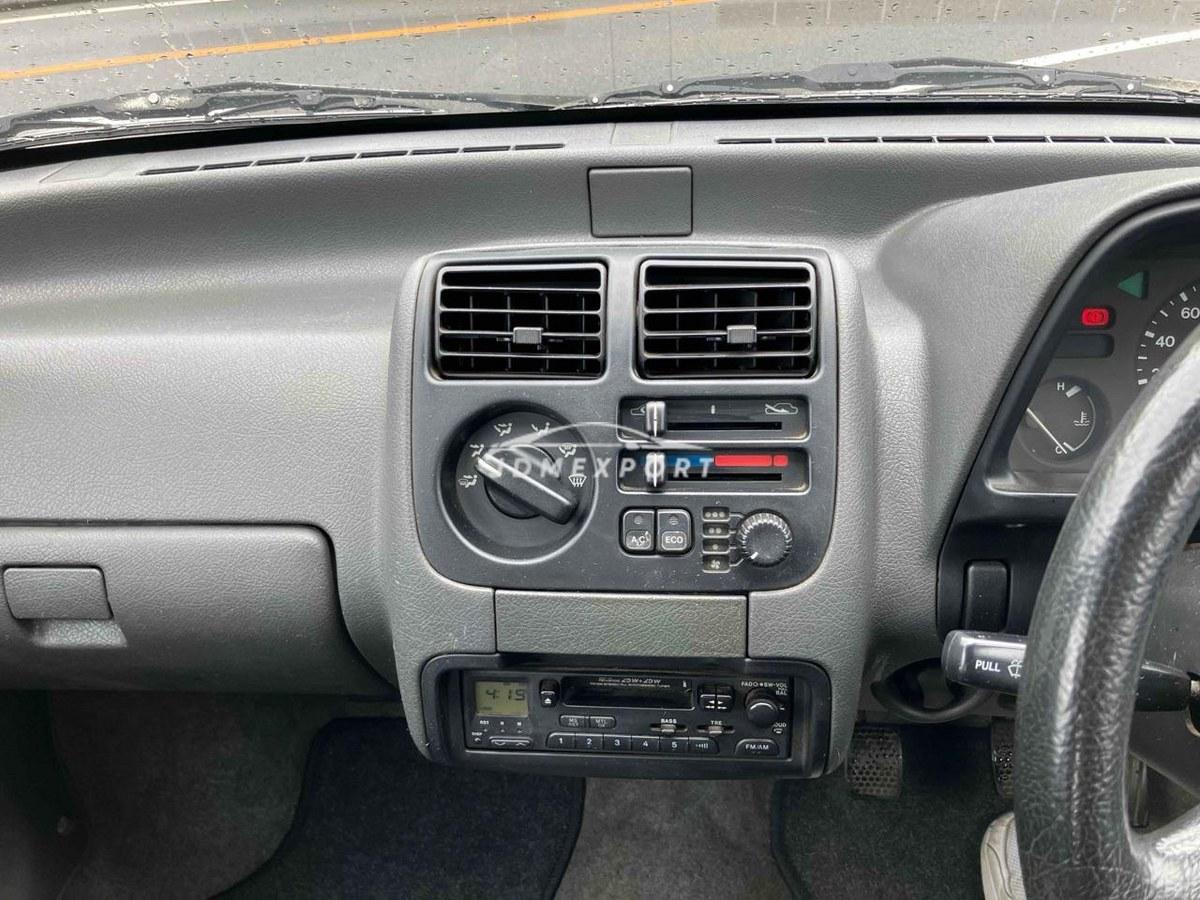 Suzuki Cervo Mode 1994 thumbnail 24