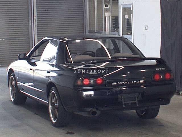 Nissan Skyline 1993 thumbnail 2