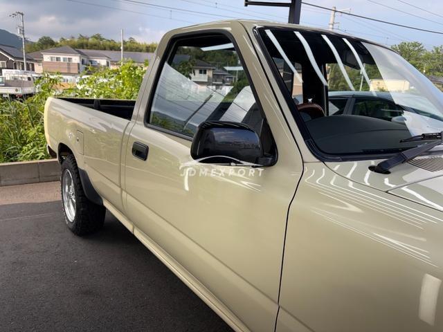 Toyota Hilux 1997 thumbnail 10