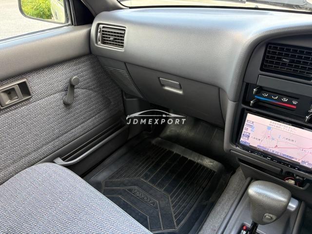 Toyota Hilux 1997 thumbnail 36